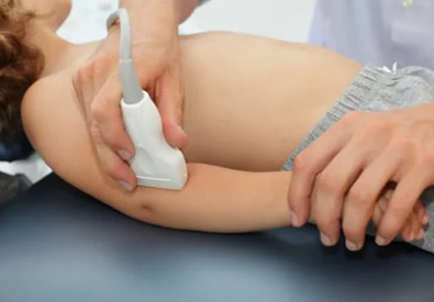 Elbow ultrasound examination at UKSONO