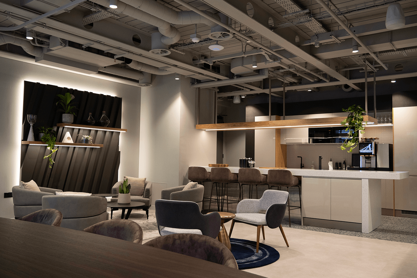 Patient lounge at UKSONO London